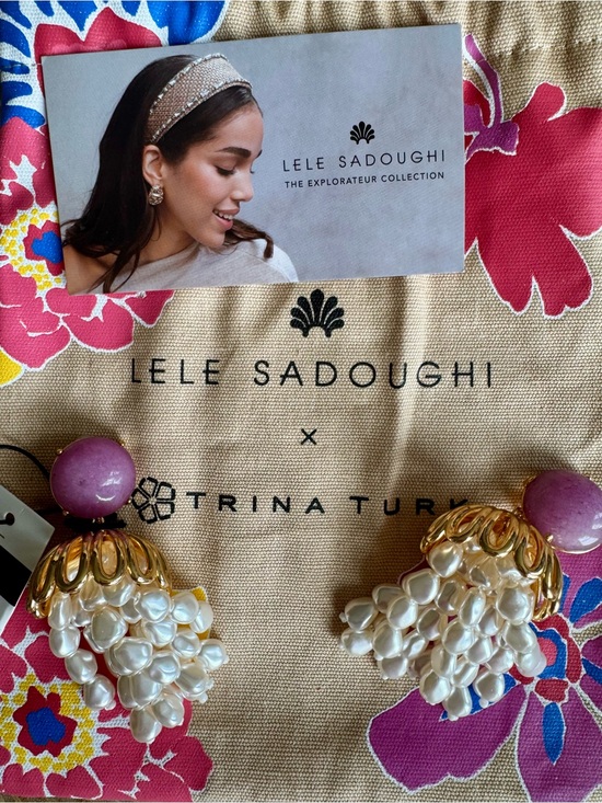 Lele Sadoughi Jewelry - Lele Sadoughi Purple Gold Pearl Cluster Drop Earrings